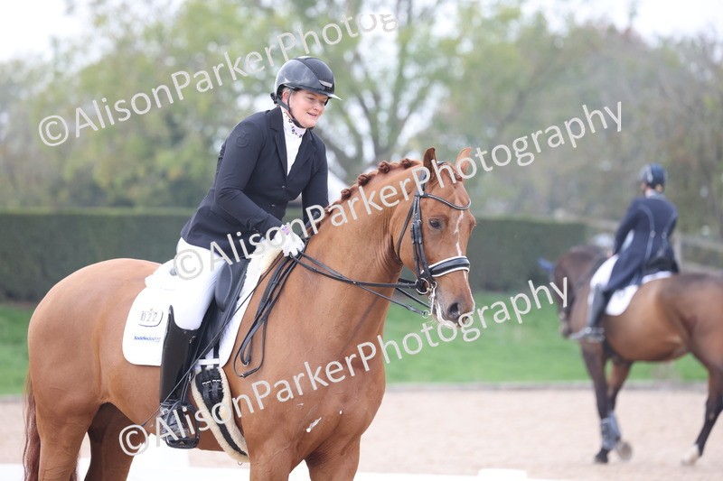 20251012-0926 - Class 10 - Advanced Medium 4