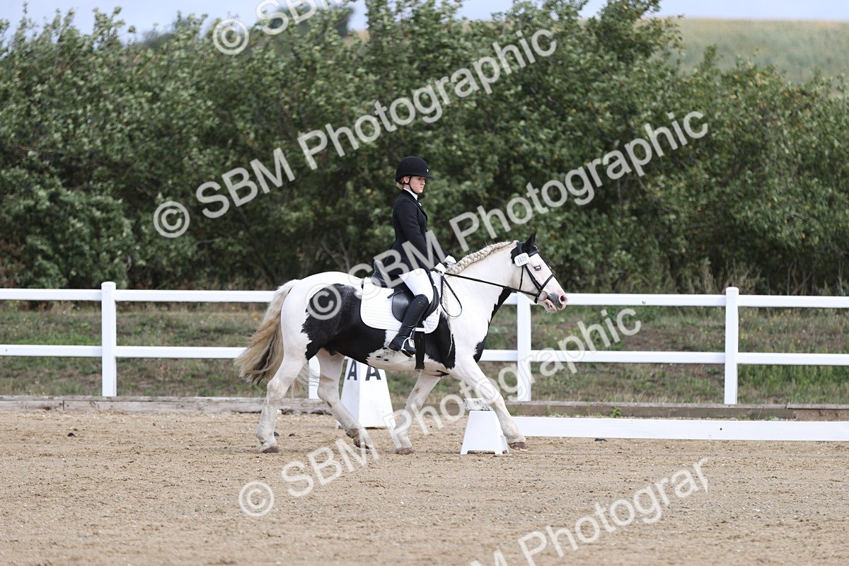 SBM_001966 - Class 2 - Intro 4 Champs - 10.56-11.44