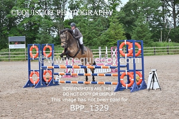 BPP_1329 - CLASS 10 SAT Senior BritiNovice/ 90cm Open