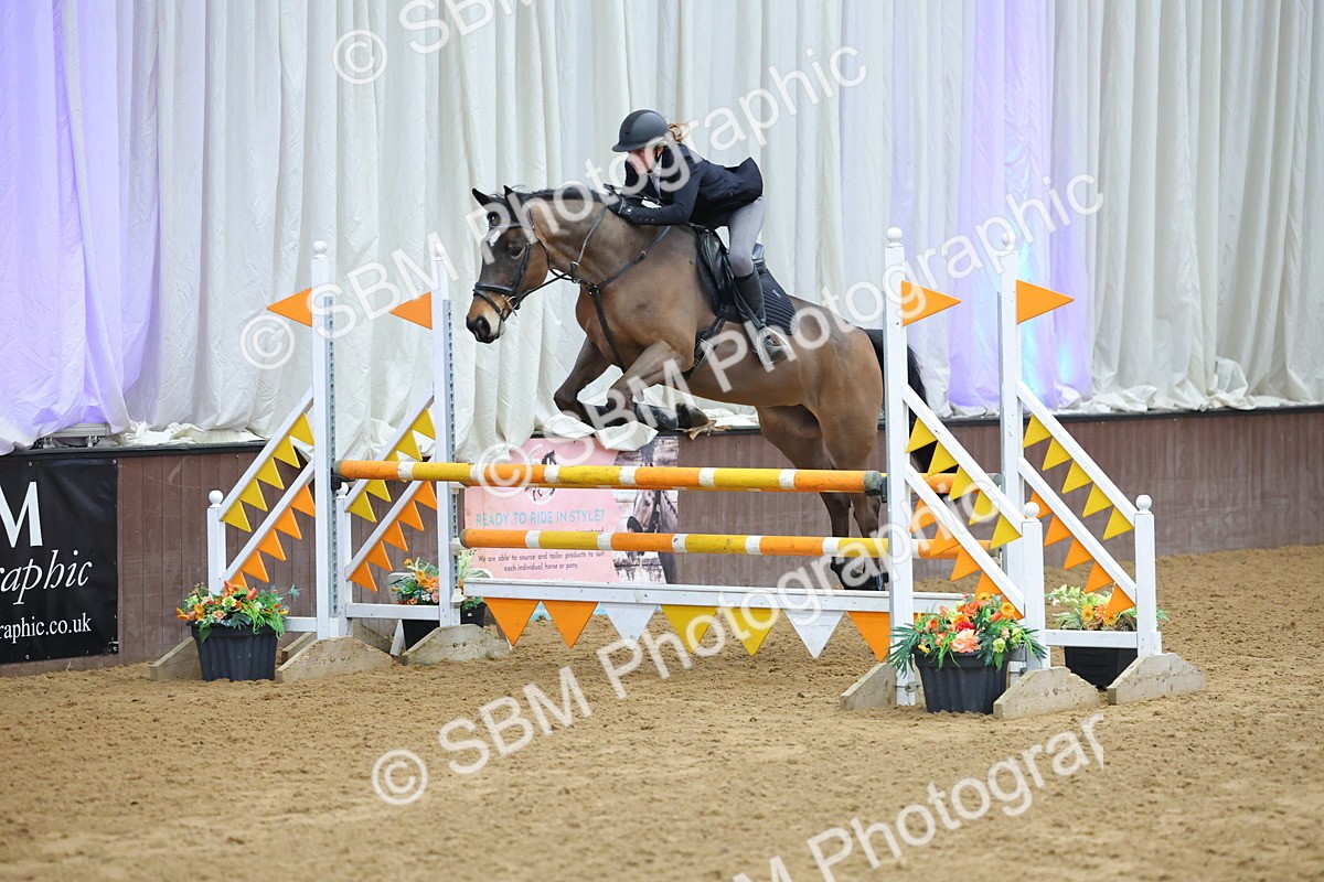 SBM_010182 - Class 21 - Nupafeed Supplements Senior Discovery/ 1m Open - First Round (1.00m)