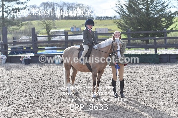 BPP_8633 - TRAINING STAKES