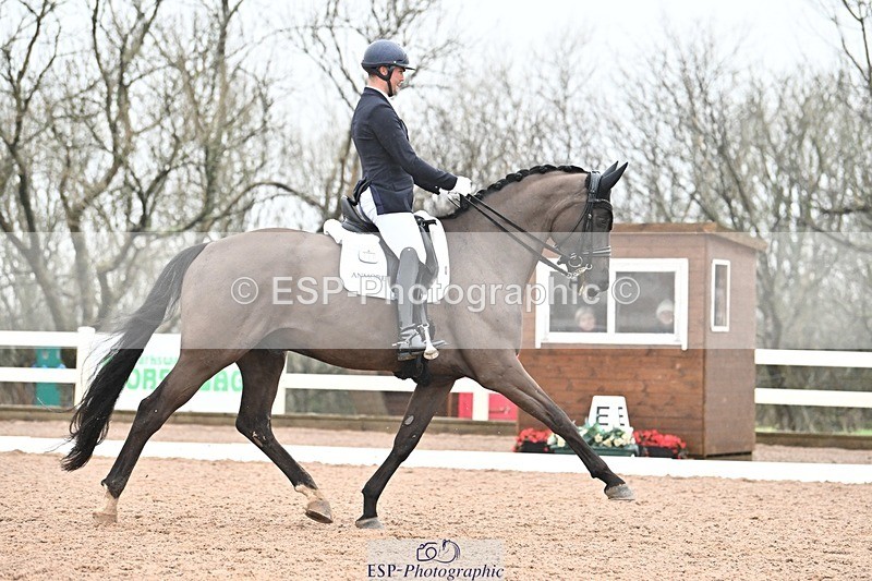 250215-115234-03287 - 127-Jezz.Palmer-Toddington.Debut