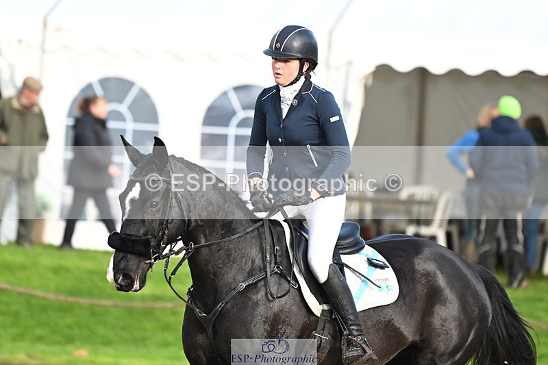 241025-100208-05274 - 128-Lottie.Turnell-TRICKLE