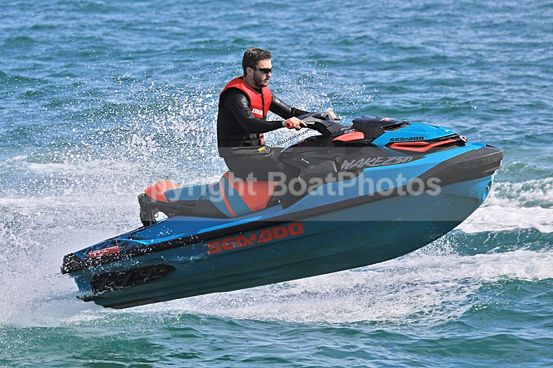 190824 BLUE AND RED SEADOO 1Y3A9867 - PWC's (Wetbikes, Jetskis)