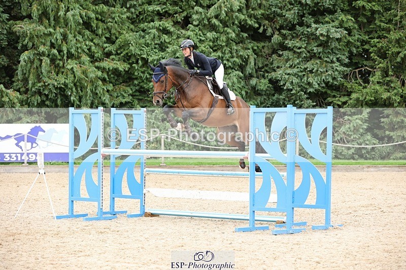 240817-153746-02711 - 06A Snr Fox 1.20m open