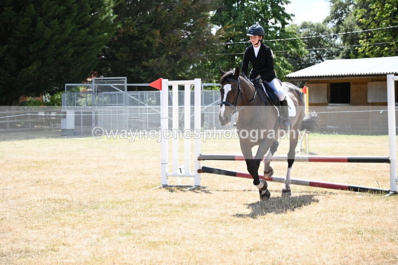 WJ6_5905 - Class 13 Novice 60cm