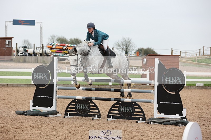 241101A-120801-01636 - FRI Cls 5 Newcomers and 1.10m Open