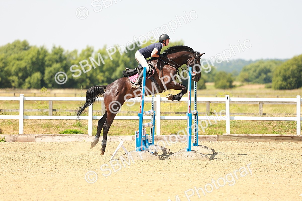 SBM_001533 - Class 4 - Senior Newcomers - 1.10m