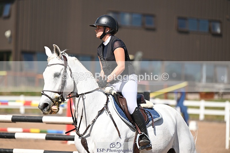 250709-154228-01195 - Cls 6 Snr Fox & 1.20m