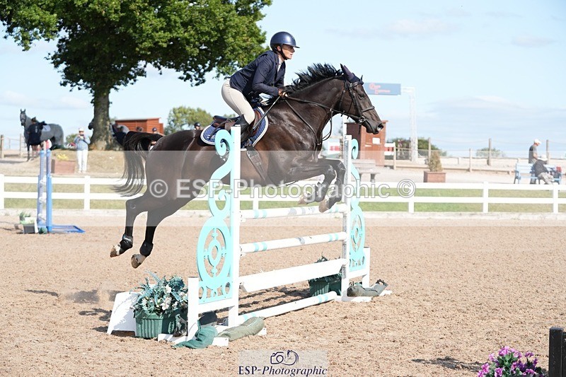 250726-170128-08008 - Cls 24 Snr Newcomers