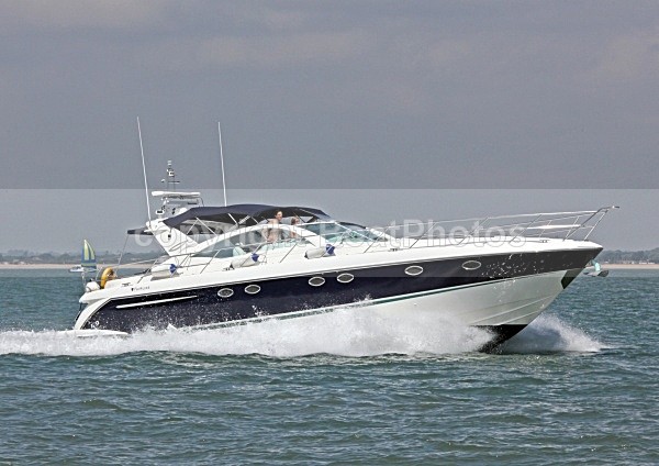 090627 PREDATOR IMG_5540 - Motorboats - Open