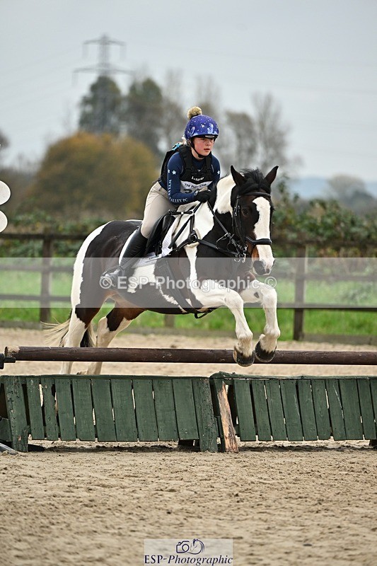 241110-145326-01155 - 70-75cm Arena Eventing