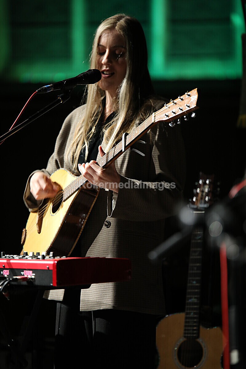 FOLK N BLUES-722 - FOLK and BLUES SEPT 2022