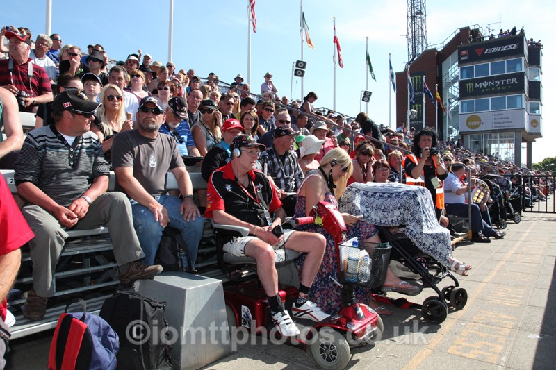 IMG_0823 - Senior TT - Start Line