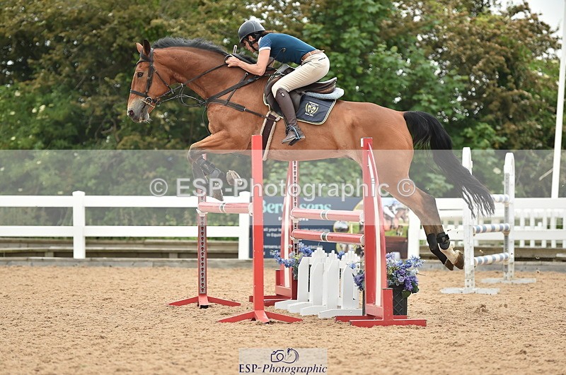 230611A-114546-04842 - Cls 33 95cm Amateur Qualifier