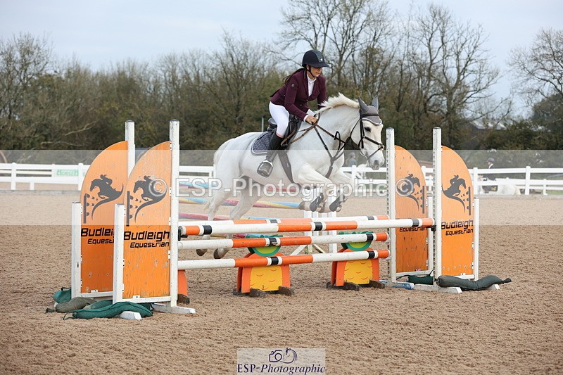 241101A-085444-00471 - FRI Cls 2 British Novice and 90cm Open