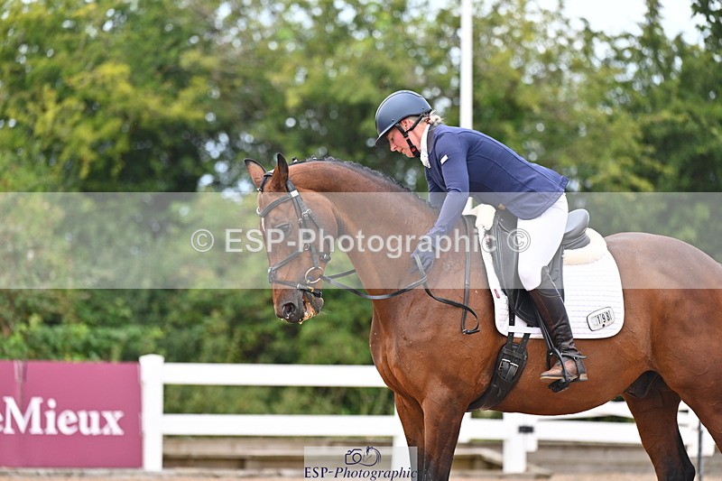 240817A-132224-09319 - 198-Lindsey.Cheffings-Prima