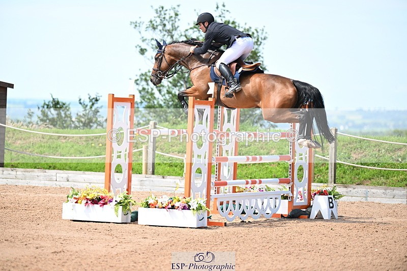 240718A-115200-04899 - Cls 1, 3 Star Small Tour 1.35m