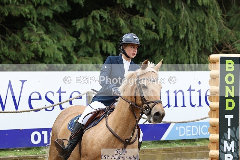 230617-102625-01971 - Cls 08b 1.20m Open H-Cap