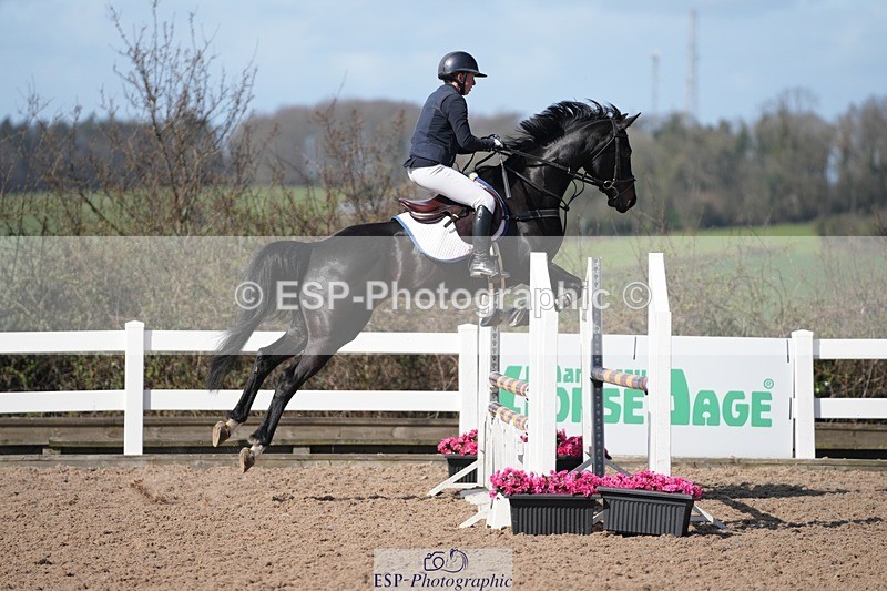 250329-104533-03704 - Cls 20 British Novice and 90cm