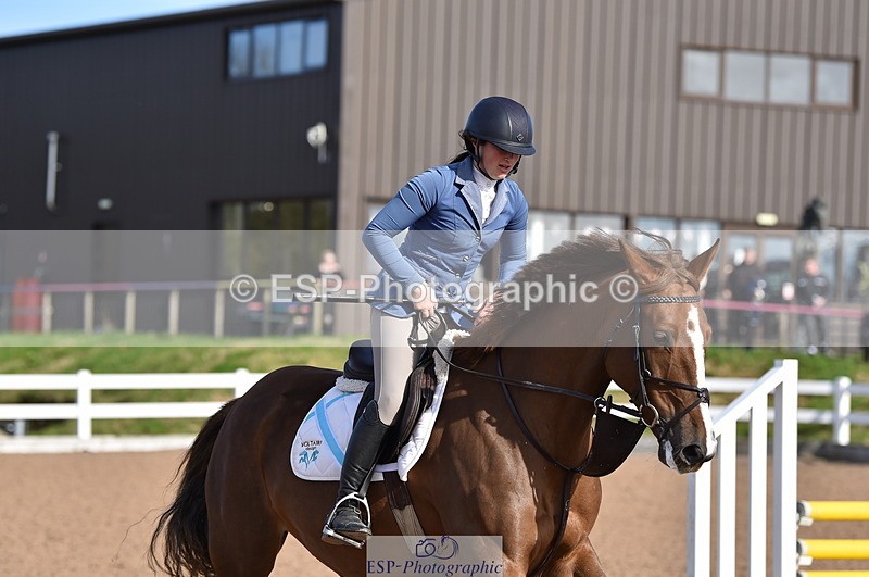 231015A-121312-07926 - Cls 24 85cm Amateur Q