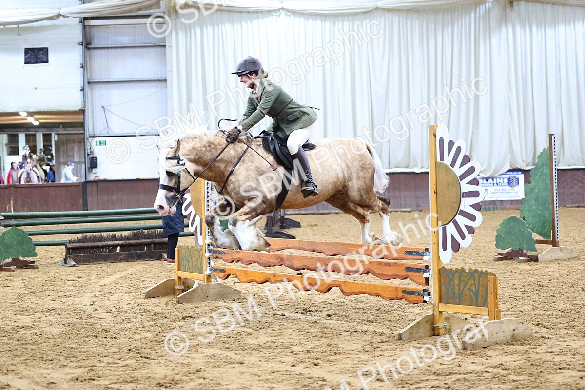 SBM_003503 - Class 37 - 80cm Training Stakes