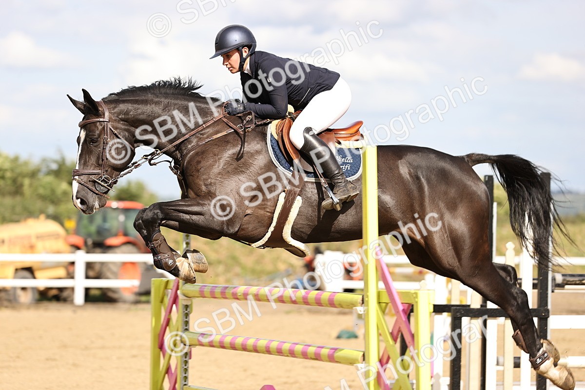 SBM_003740 - Class 13 - Senior Foxhunter - 1.20m