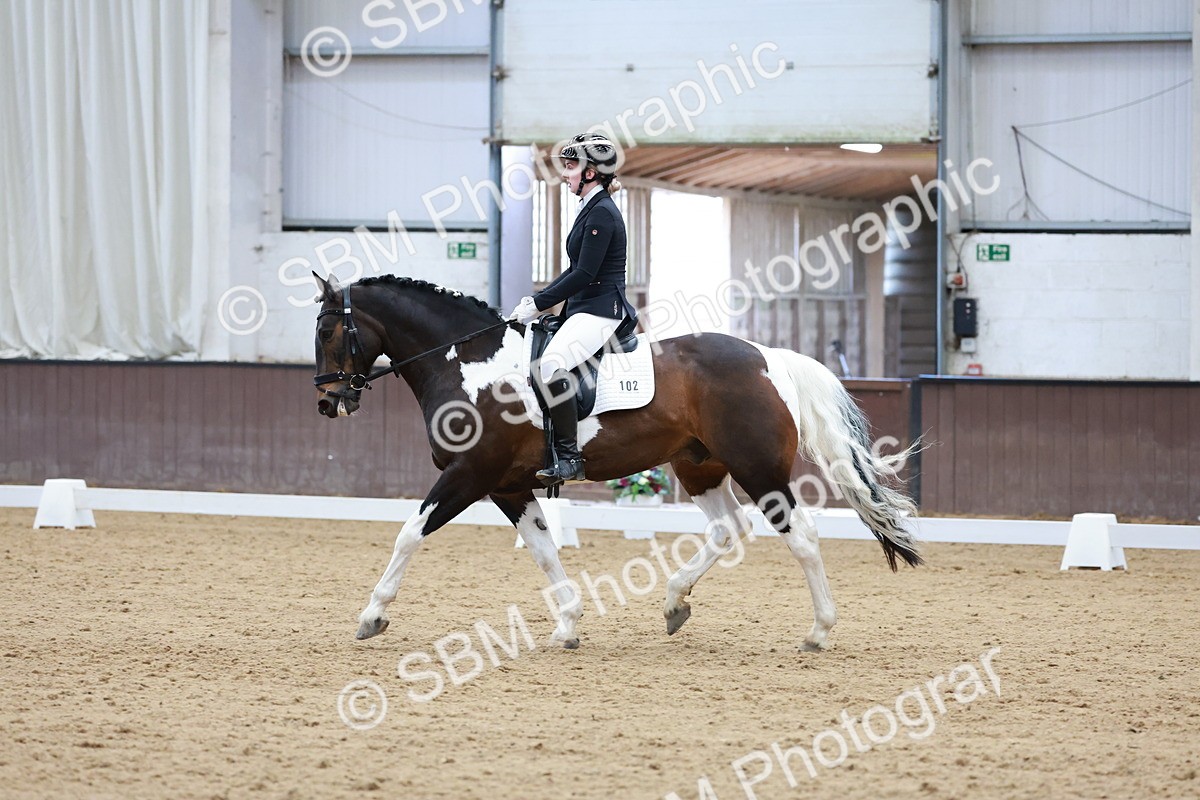 SBM_008813 - Class 6b - Novice 6 - 11.02-12.19