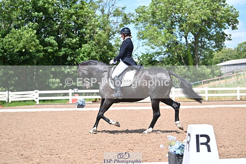 240621A-141227-03608 - Cls 19 BD FEI Intermediate I