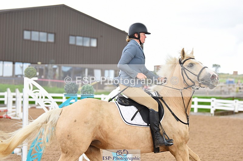 230815A-163648-00181 - 70cm