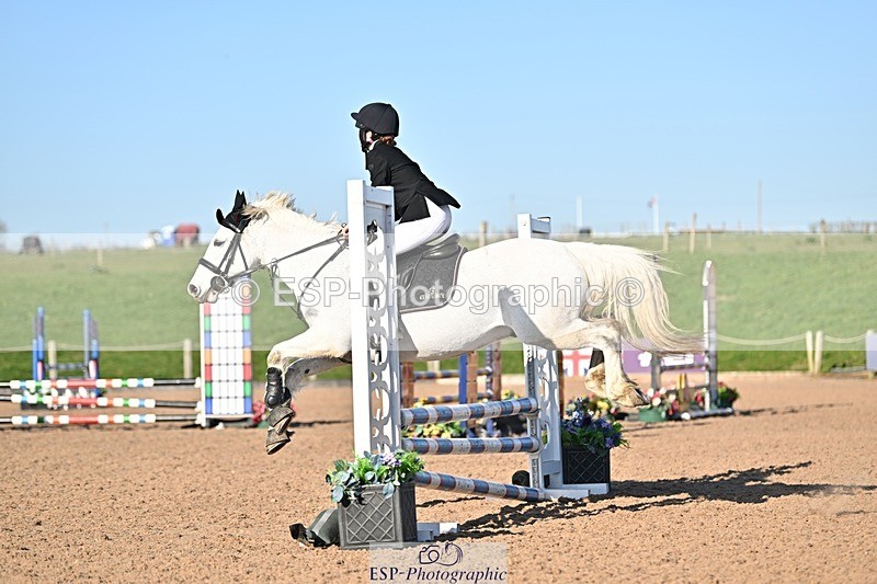 250401-172011-00364 - 70cm classes