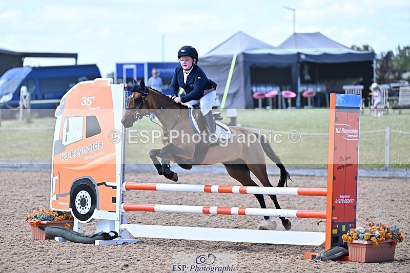 250627-164201-00781 - Cls 6 Stepping Stones 128cm and 138cm