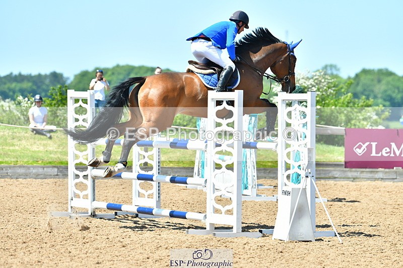 230527A-124100-04452 - Cls 15 Foxhunter