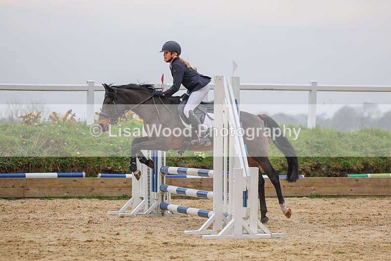 3E7A8216 - Class 11: Junior 70cm