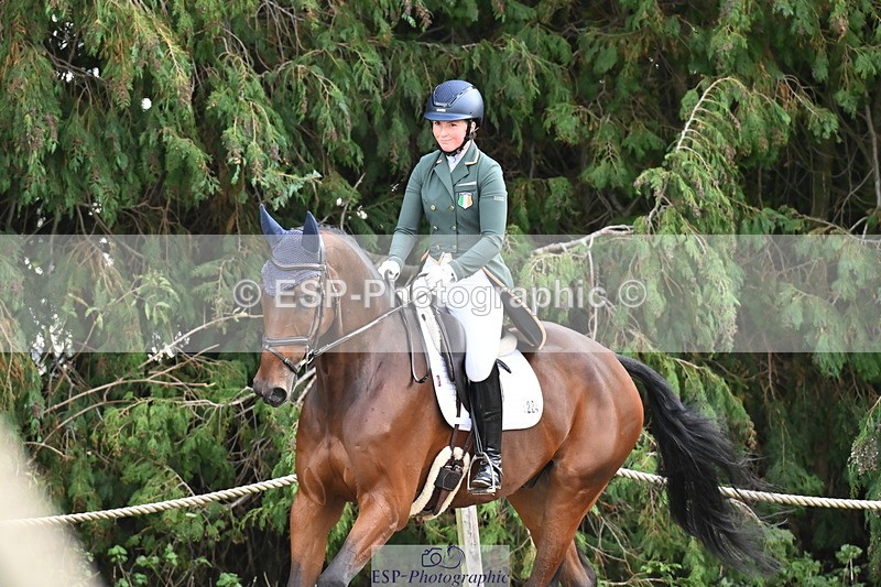 251023A-105443-01113 - C-224-Susie.Berry