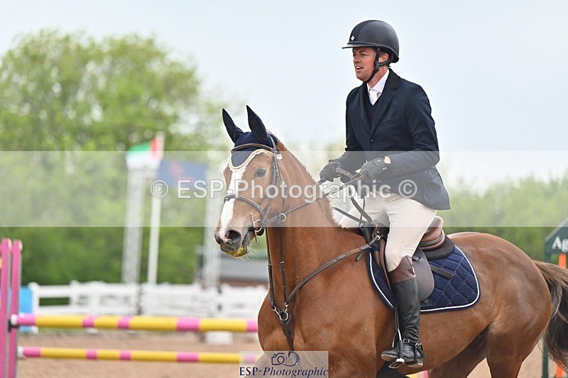260508-085617-04276 - Cls 17 British Novice and 90cm Open