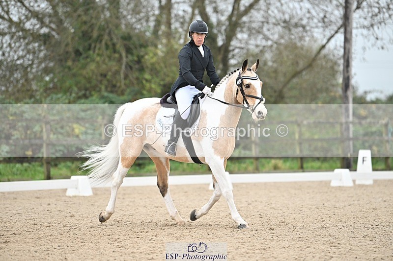 241103-132551-01701 - Novice 1 - 13.10 to 14.34