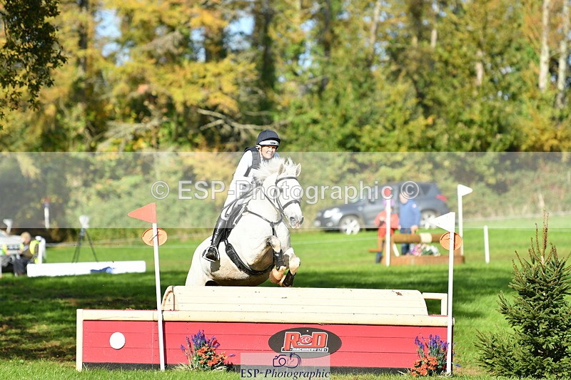 251025A-144504-21280 - G-522-Sue.Parkes