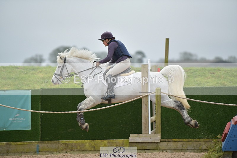 240203A-120339-00216 - 70cm