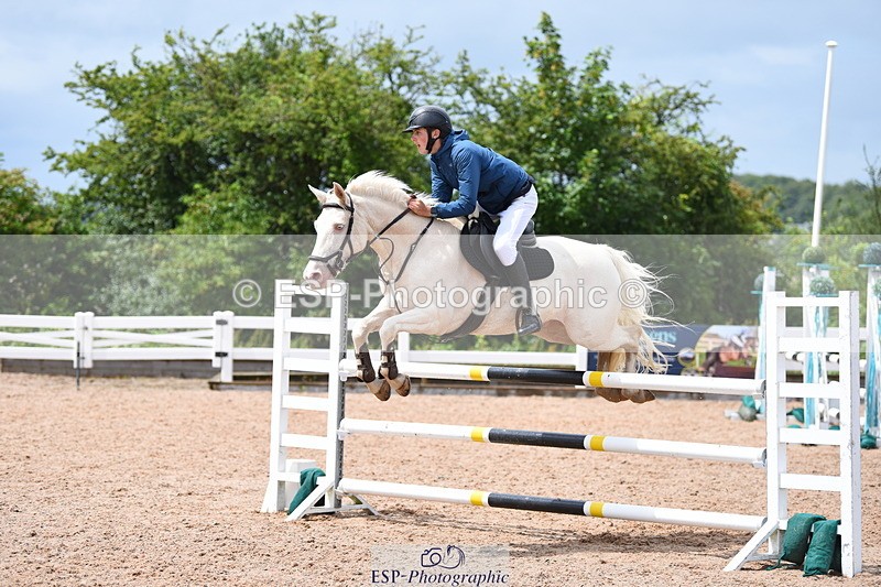 230715A-131642-01192 - Cls 4 Newcomers & 1m Open