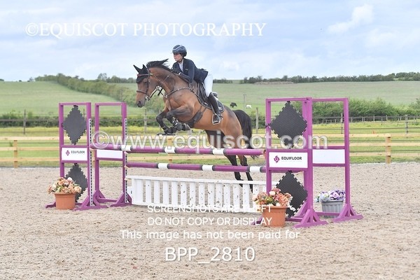 BPP_2810 - SUN CLASS 18 Senior Newcomers/ 1.10m Open