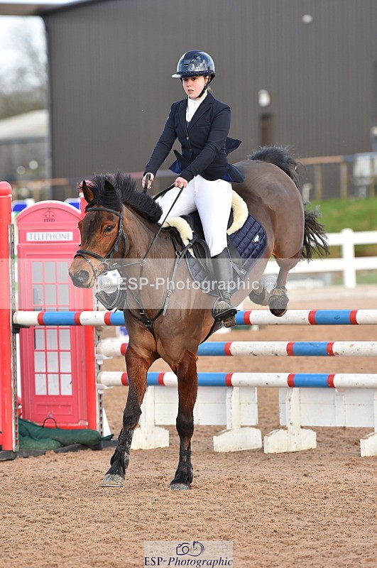 240210A-115912-01070 - Cls 8 Pony Newcomers & 1m Open