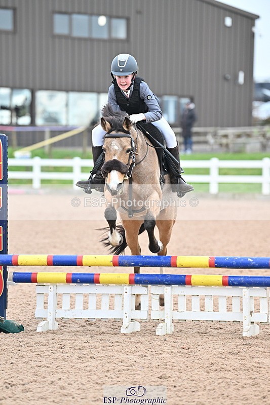 240128A-095135-00125 - Cls 1 Pony Intro 70cm