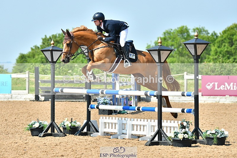 230609A-111003-00214 - Cls 1 Snr 1.05m & 1.10m Open