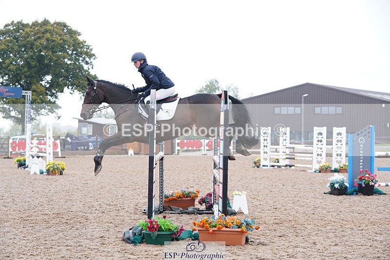 241006A-124032-06835 - Cls 20 Snr Newc & 1.10 Open