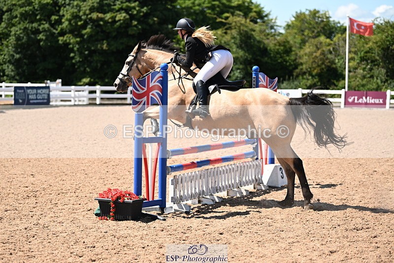 240728A-124024-08571 - Cls 32 85cm Amateur Qualifier