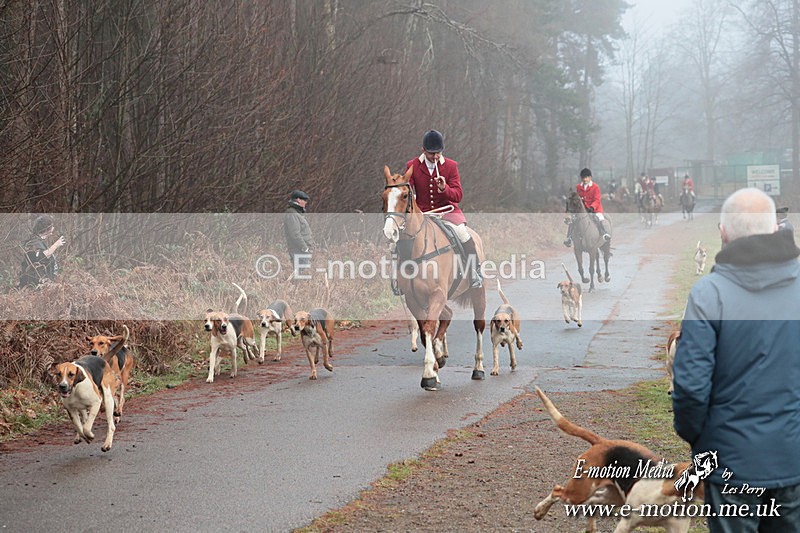 HUPY 261224 170 - Pytchley with Woodland Hunt Boxing Day Meet 26th December 2024