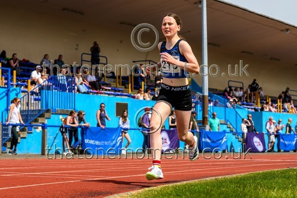 East25Sun-912324 - Track Female