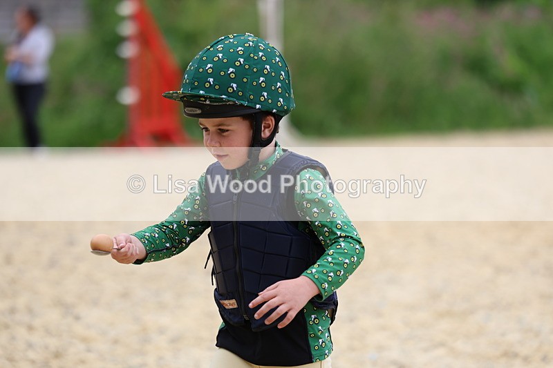 3E7A9902 - Egg and Spoon