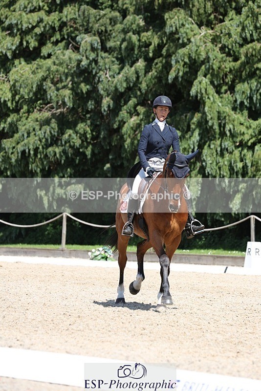 230526-133755-06362 - 367-ITAREUSO-Louisa_Lockwood-WEDTrotUp+DR